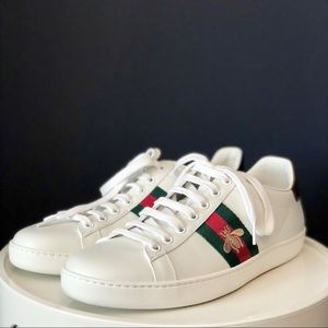 Gucci Women's Ace sneaker with bee